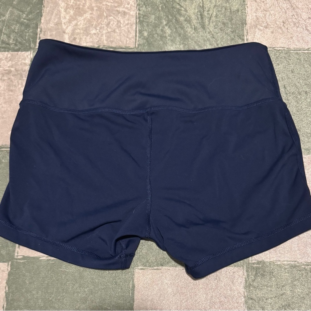 Adidas Navy Blue Shorts Size Small - Picture 2 of 5